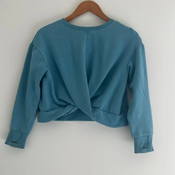 Athleta Girl Sweatshirts Sweaters Fleece Athletic Bundle of Two Size Medium 8-10